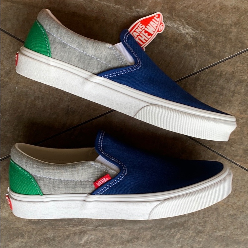 •VANS Men’s CLASSIC SLIP ON VANS COASTAL Grey/TrWht Sneakers - Picture 16 of 16
